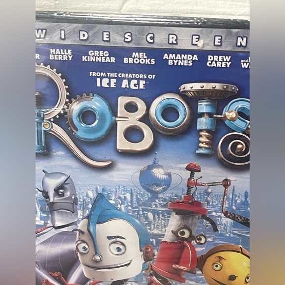SOLD ✅NEW/SEALED Robots Halle Berry/Robin Williams Widescreen DVD Animated Movie - Picture 2 of 4